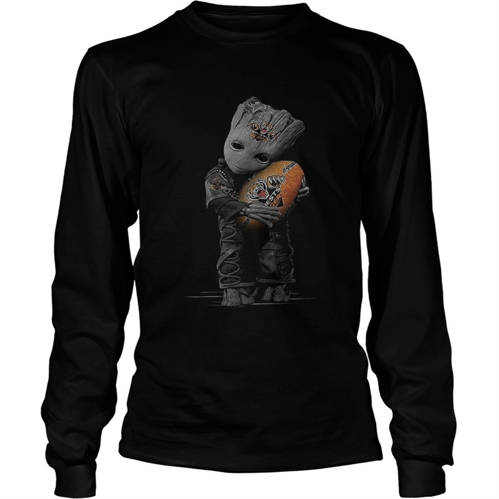baby-groot-hug-wests-tigers-ball-shirt-hfjxyz2y Baby Groot hug Wests Tigers ball shirt