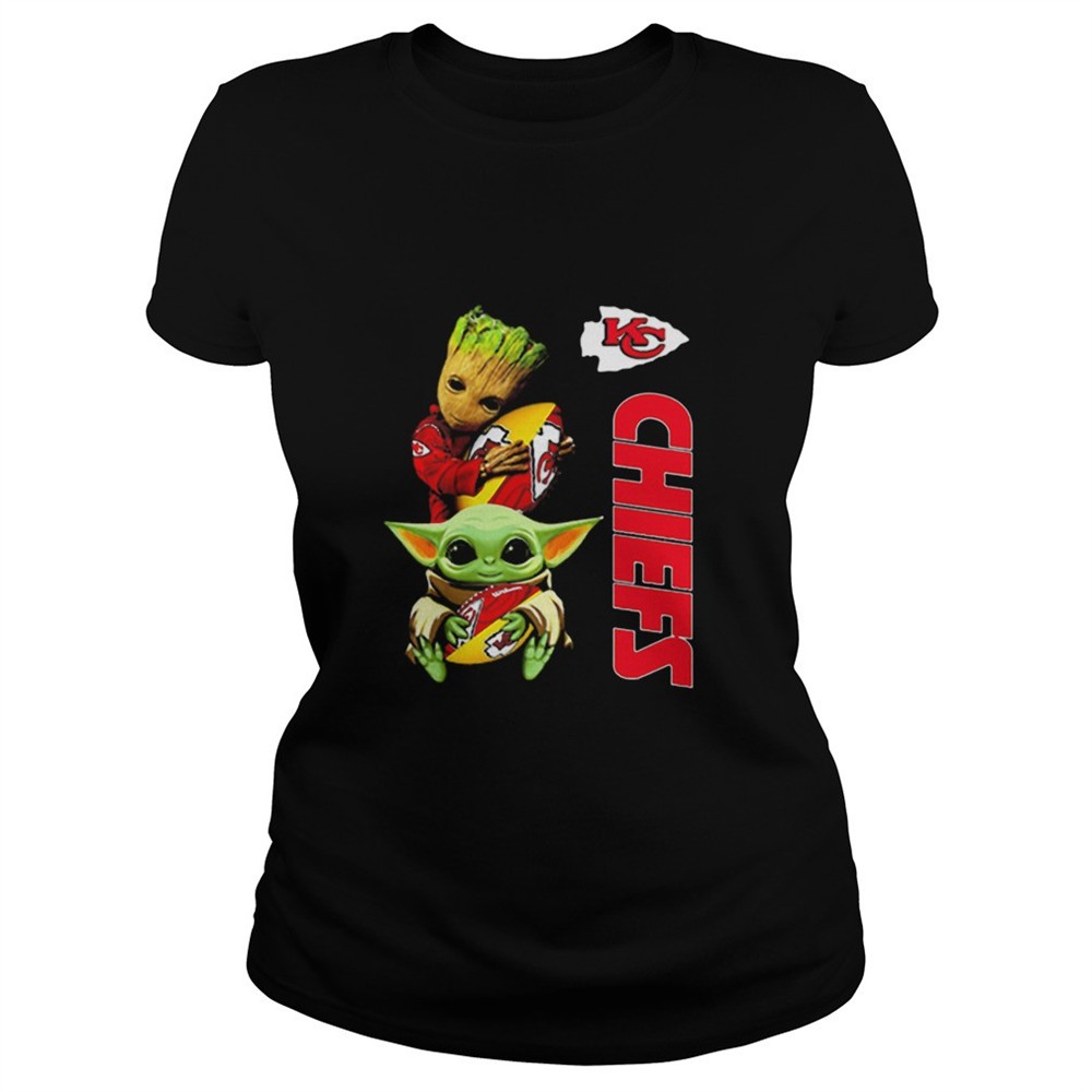 baby-yoda-and-baby-groot-hug-kansas-city-chiefs-shirt-tuhskpg7 Baby yoda and baby groot hug kansas city chiefs shirt