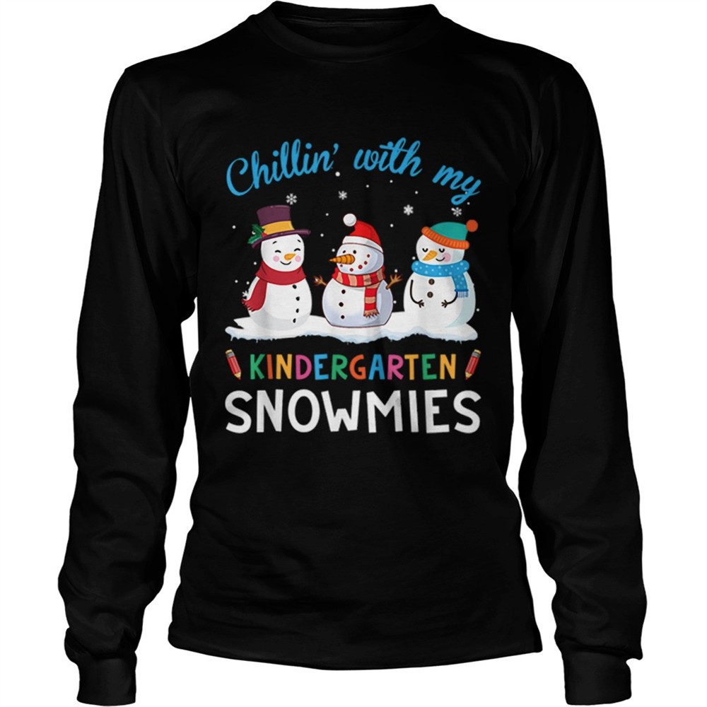 chillin-with-my-kindergarten-snowmies-christmas-shirt-z28zizxy Chillin With My Kindergarten Snowmies Christmas shirt