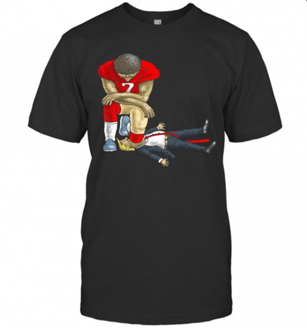 colin-kaepernick-kneeling-on-trump-t-shirt-s0d771ia Colin Kaepernick Kneeling On Trump T-Shirt