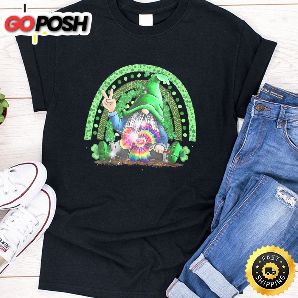 Cute Lucky Rainbow Gnome Happy St Patricks Day Family Outfit T-Shirt