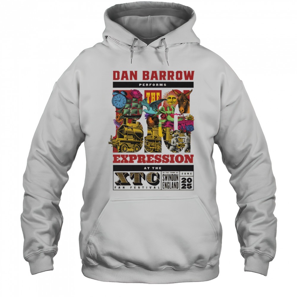 Dan Barrow performs Expression shirt