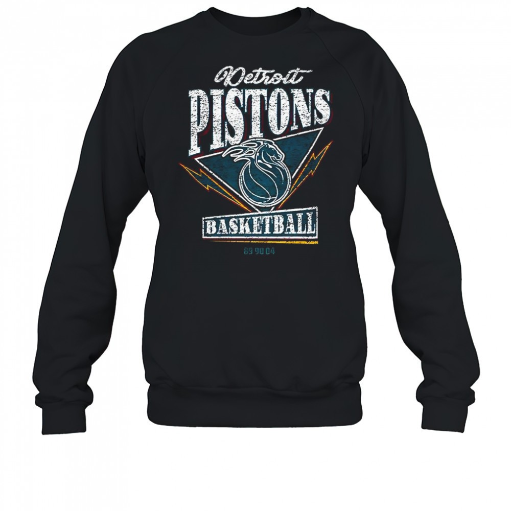 detroit-pistons-basketball-899004-triangle-logo-vintage-lighting-graphic-shirt-7sahdcfc Detroit Pistons basketball 899004 triangle logo vintage lighting graphic shirt