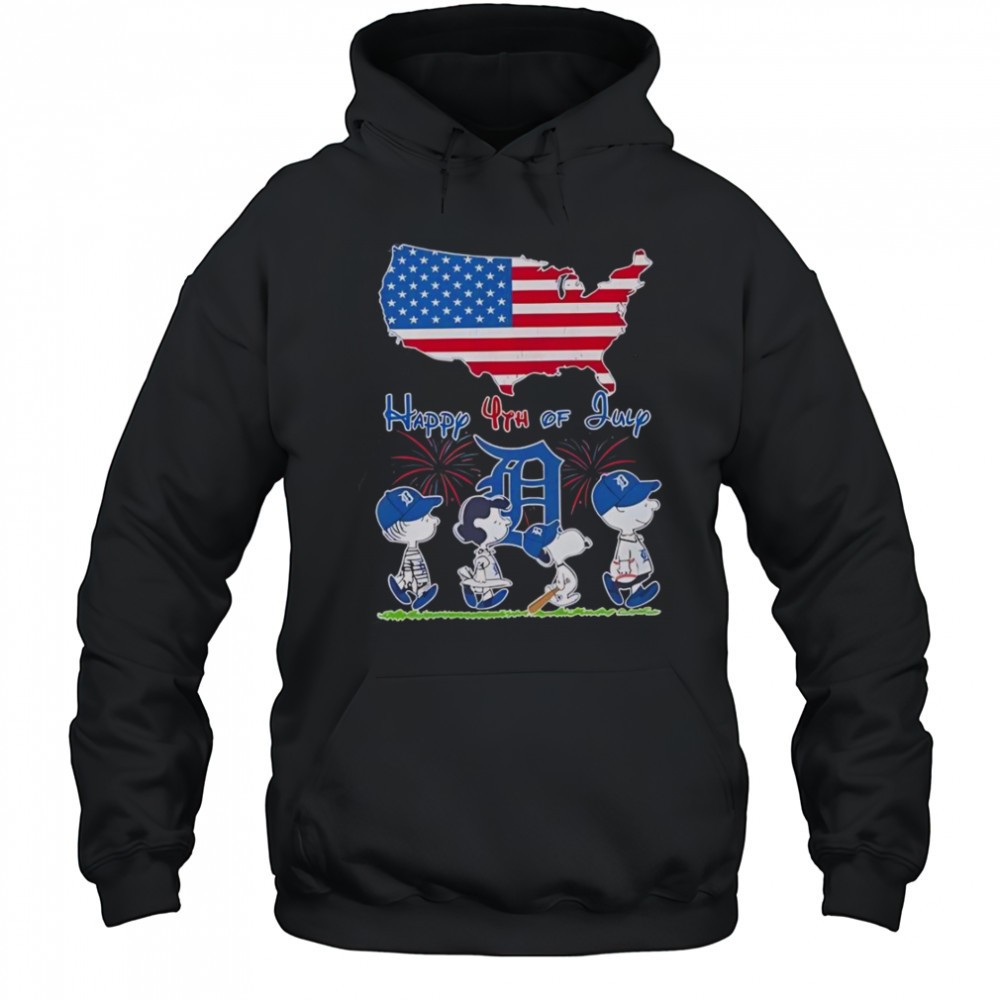 Detroit Tigers Snoopy And Friends Happy 4th Of July Flag American T-Shirt