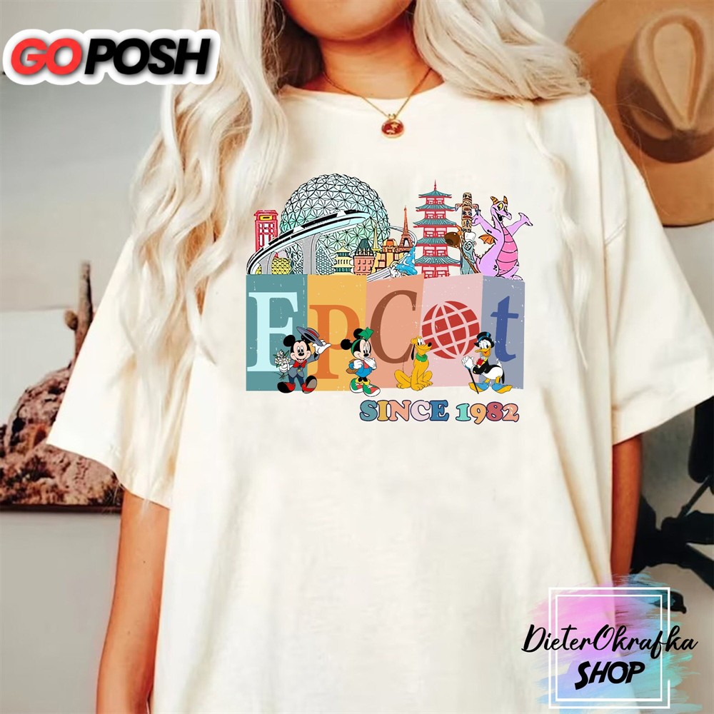 Epcot World Traveler Mickey And Friends Christmas Shirt