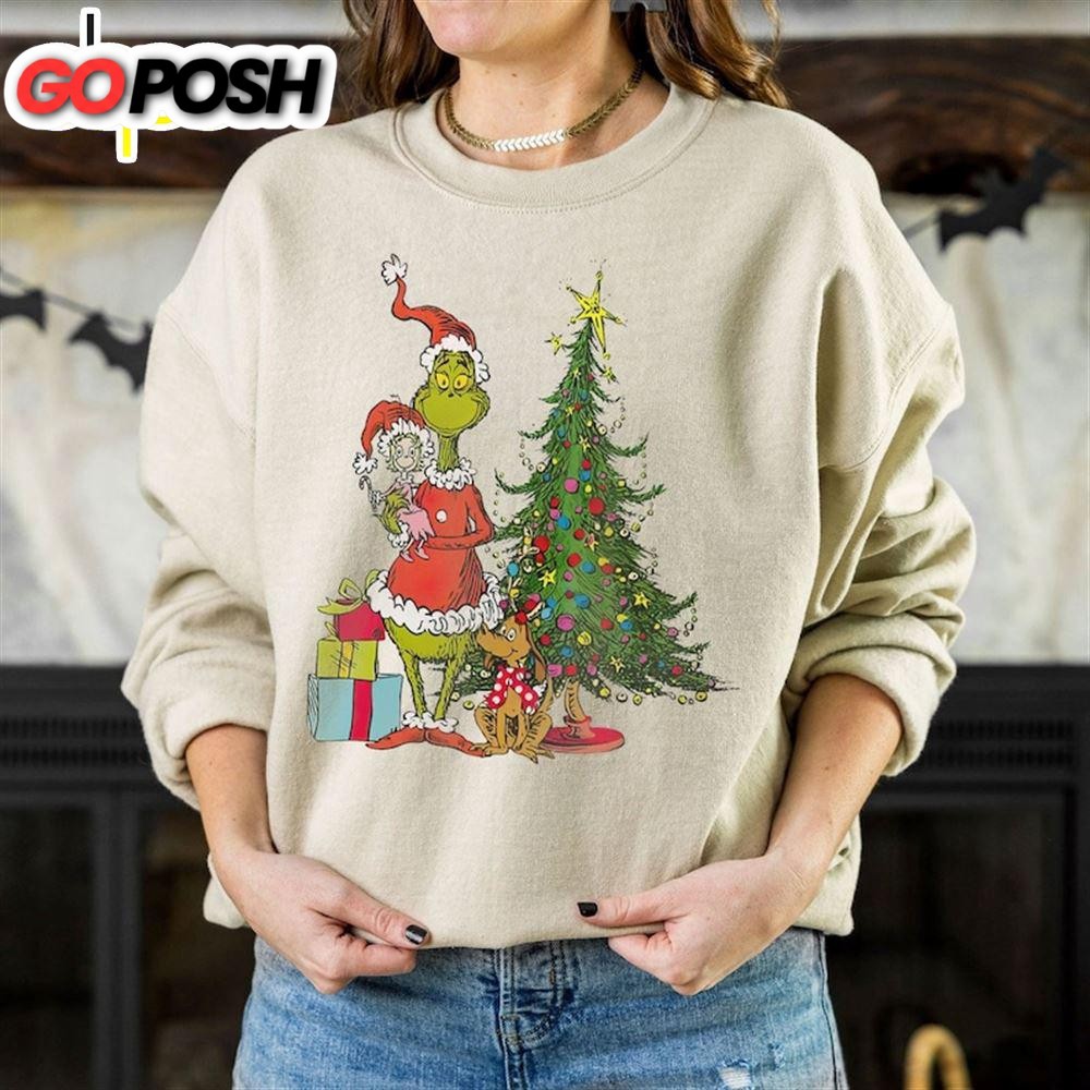 Grinch Christmas Crewneck Sweatshirt, Grinch Family Crewneck, Christmas Sweatshirt ,Grinch Sweatshirt ,Christmas Gifts, Family Sweatshirt.