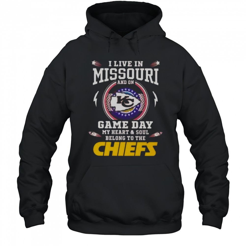 I Live In Missouri And On Game Day My Heart And Soul Belong To The Kansas City Chiefs T-Shirt