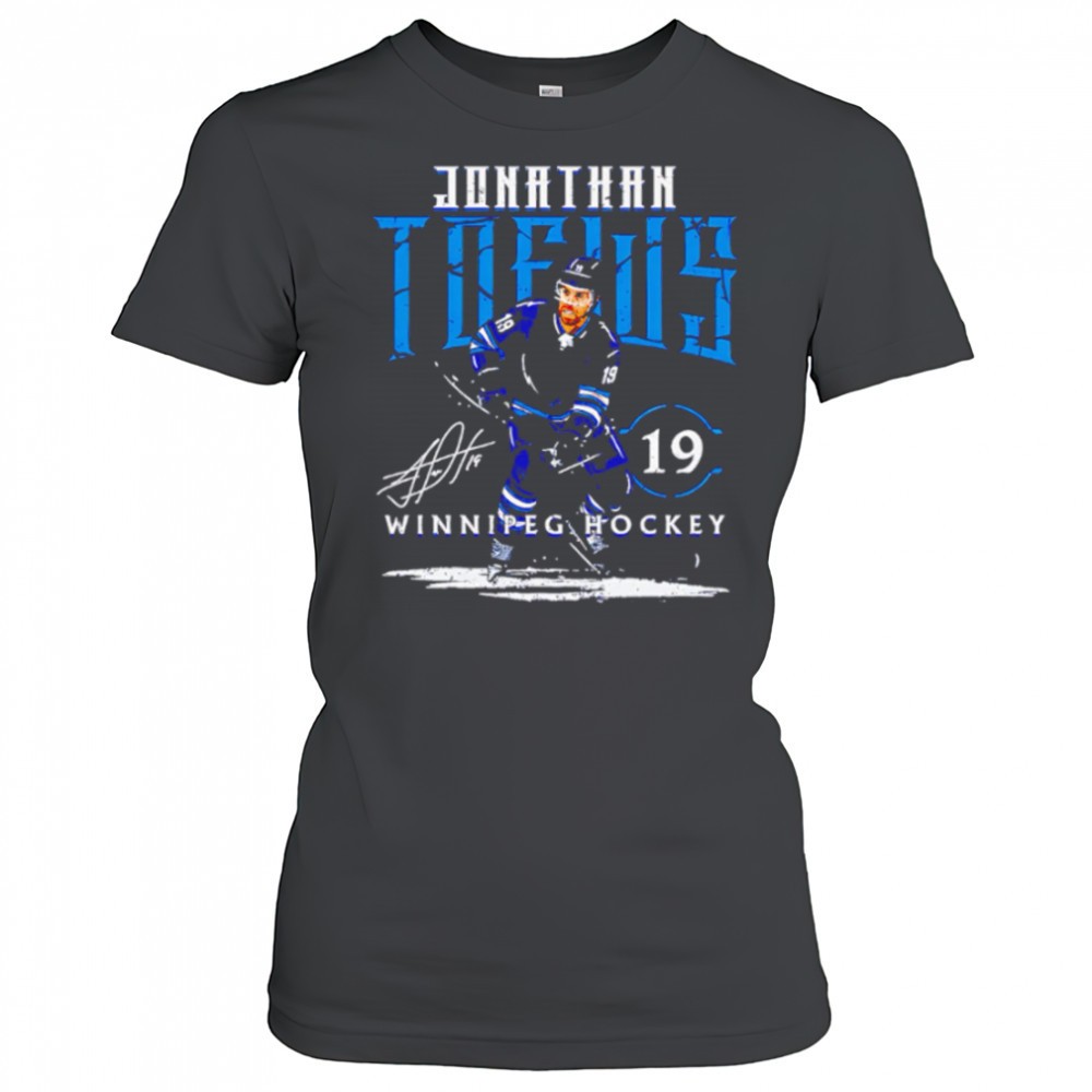jonathan-toews-19-winnipeg-player-name-signature-hockey-shirt-wf7yf4yb Jonathan Toews 19 Winnipeg Player Name signature hockey shirt