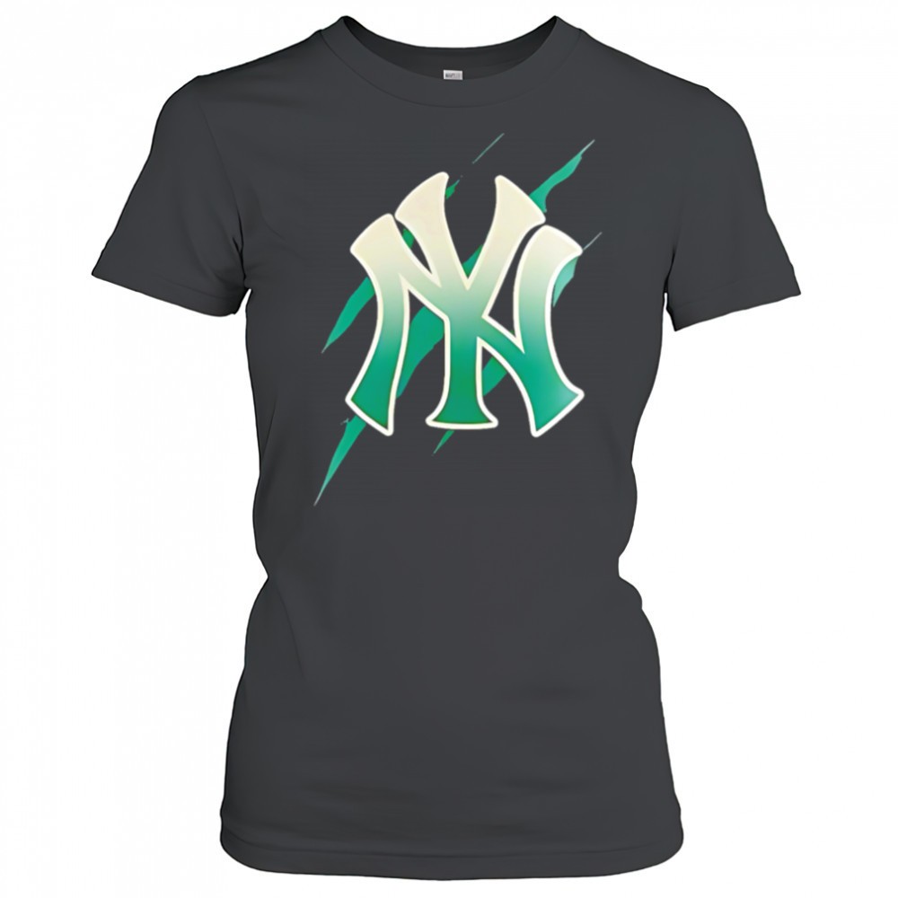 jurassic-world-rebirth-new-york-yankees-logo-shirt-wlmedxwp Jurassic World Rebirth New York Yankees logo shirt