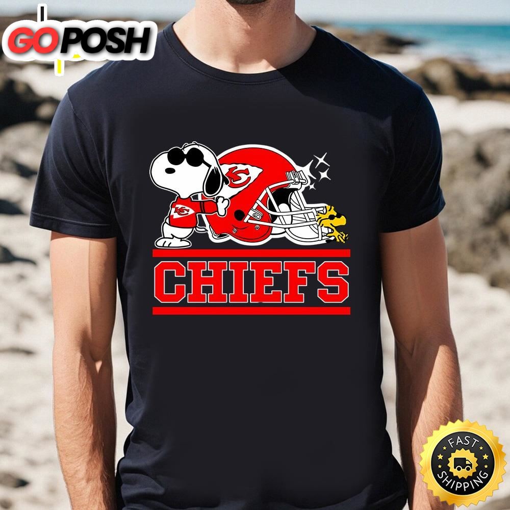 Kansas City Chiefs Football Peanuts T Shirt, Valentines Day Gift…