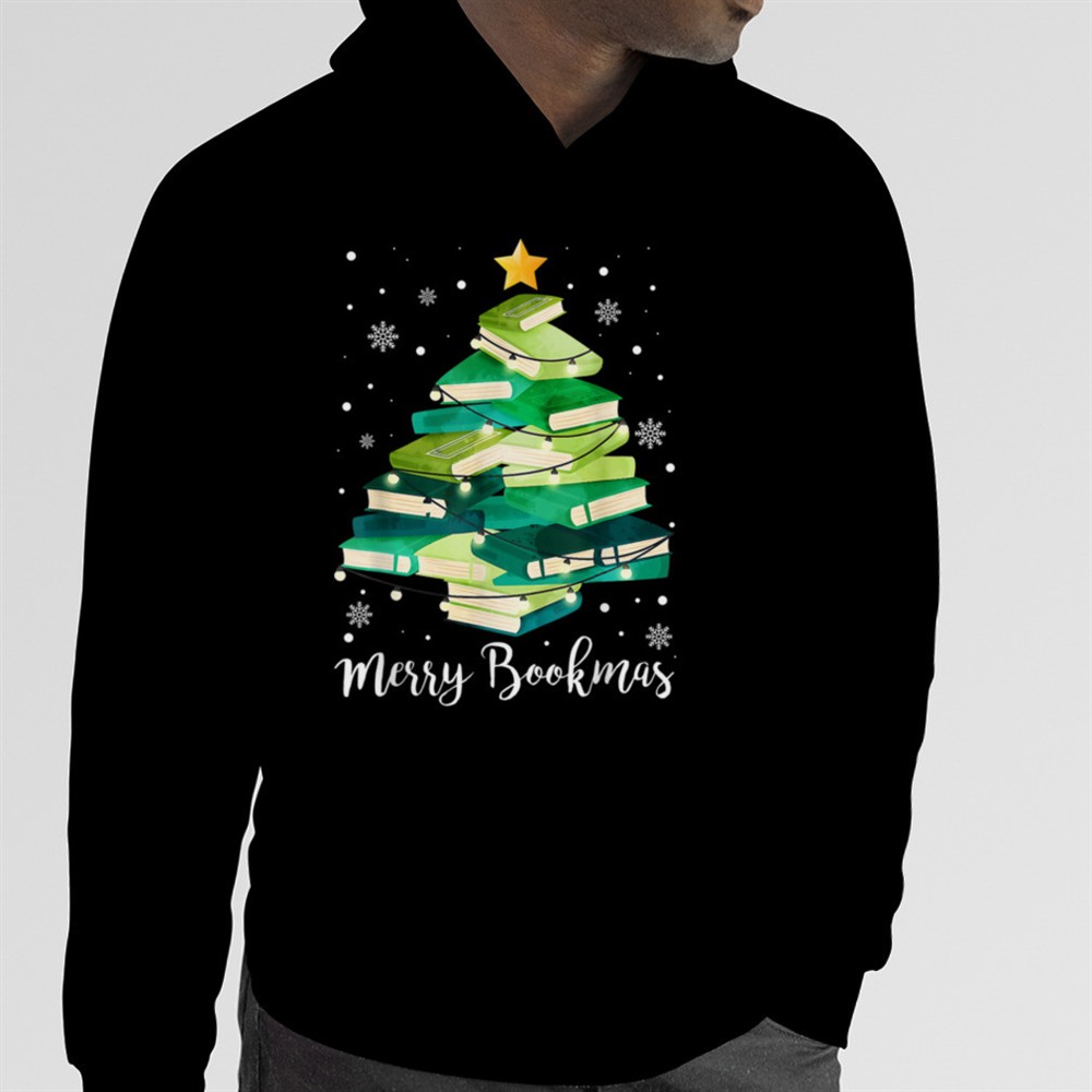 Merry Bookmas Books Pine Tree Funny Reading Lover Christmas T-Shirt B0BM9TXHLX