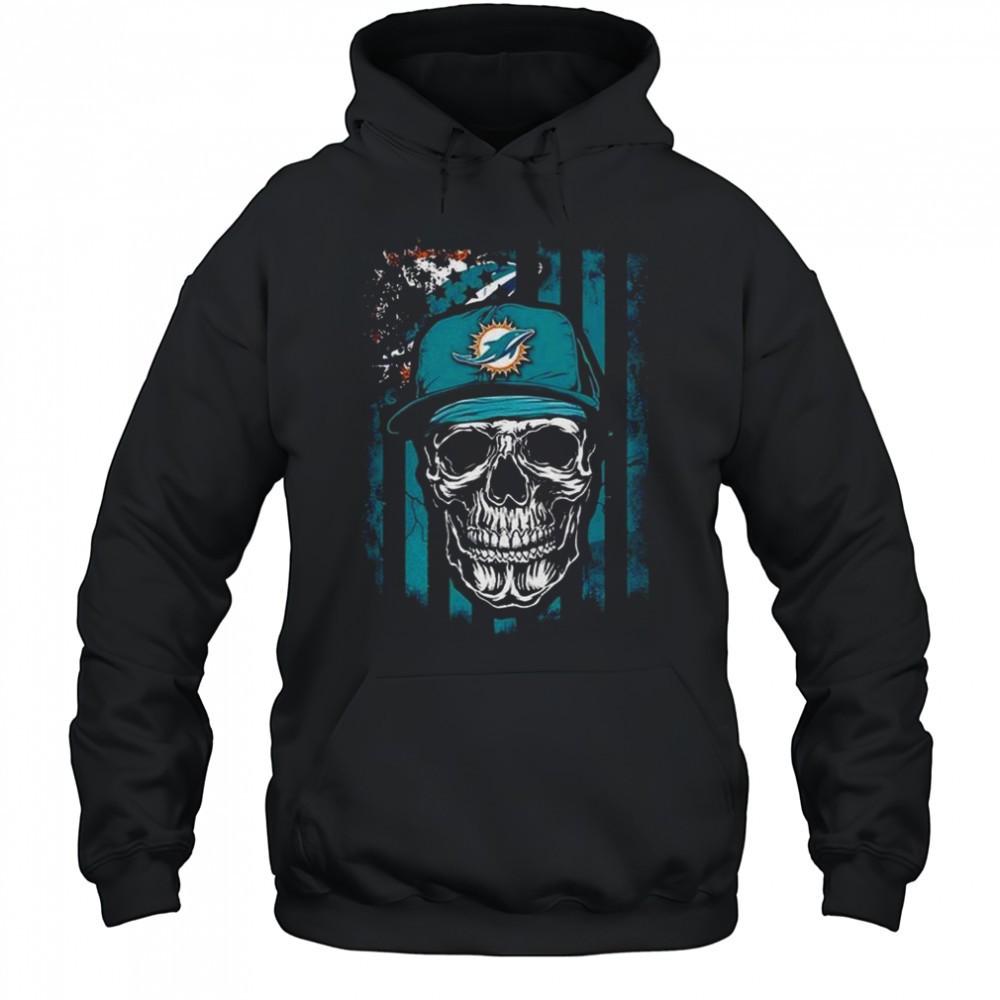 Miami Dolphins NFL Skull American Flag Football Lover T-Shirt
