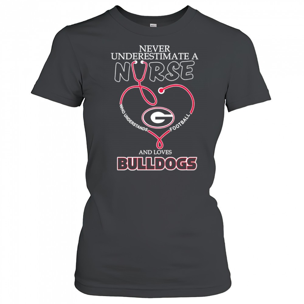 never-underestimate-a-nurse-who-understands-football-and-loves-georgia-bulldogs-04ngl524 Never Underestimate a Nurse Who Understands Football and Loves Georgia Bulldogs shirt