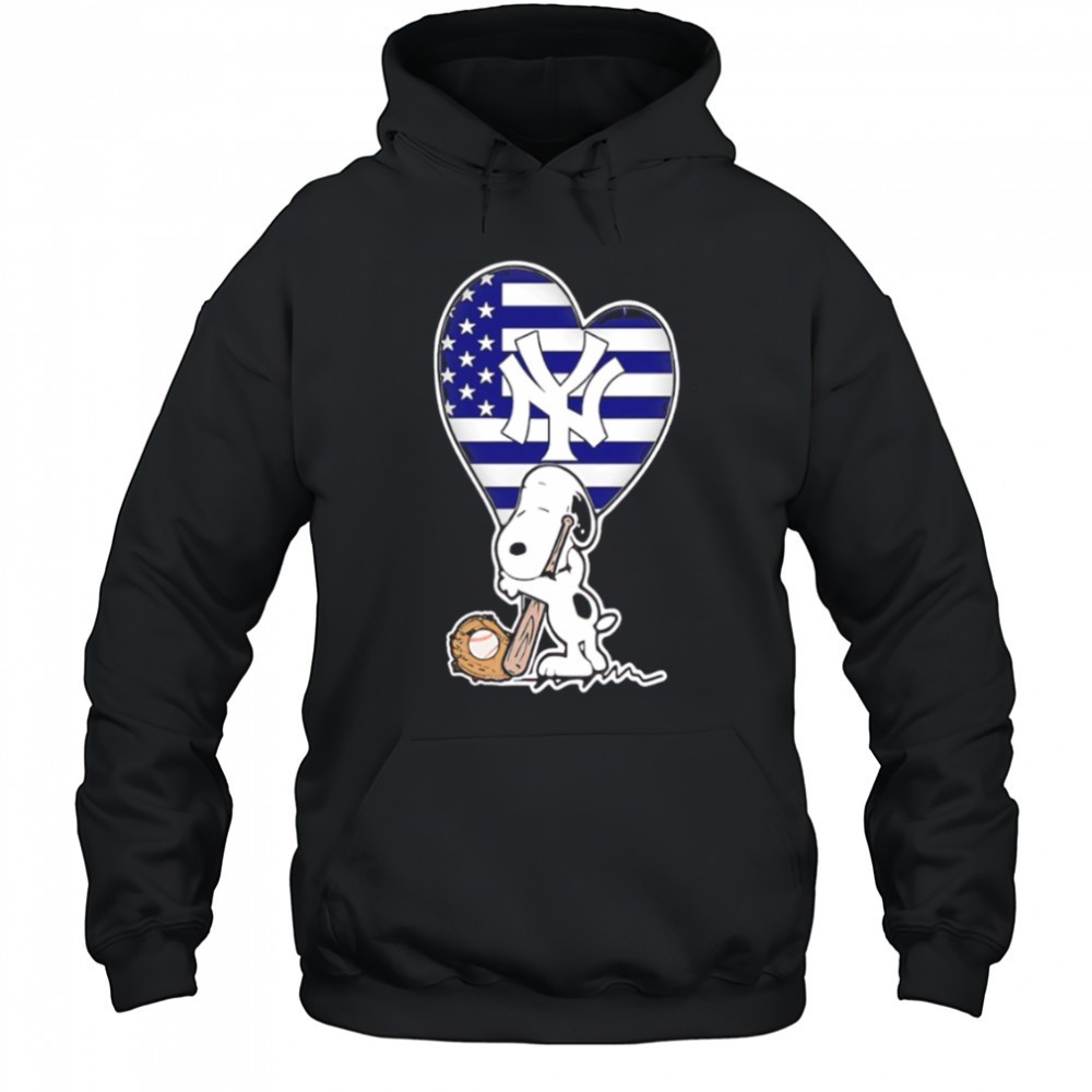 New York Yankees Snoopy Heart Love Yankees shirt