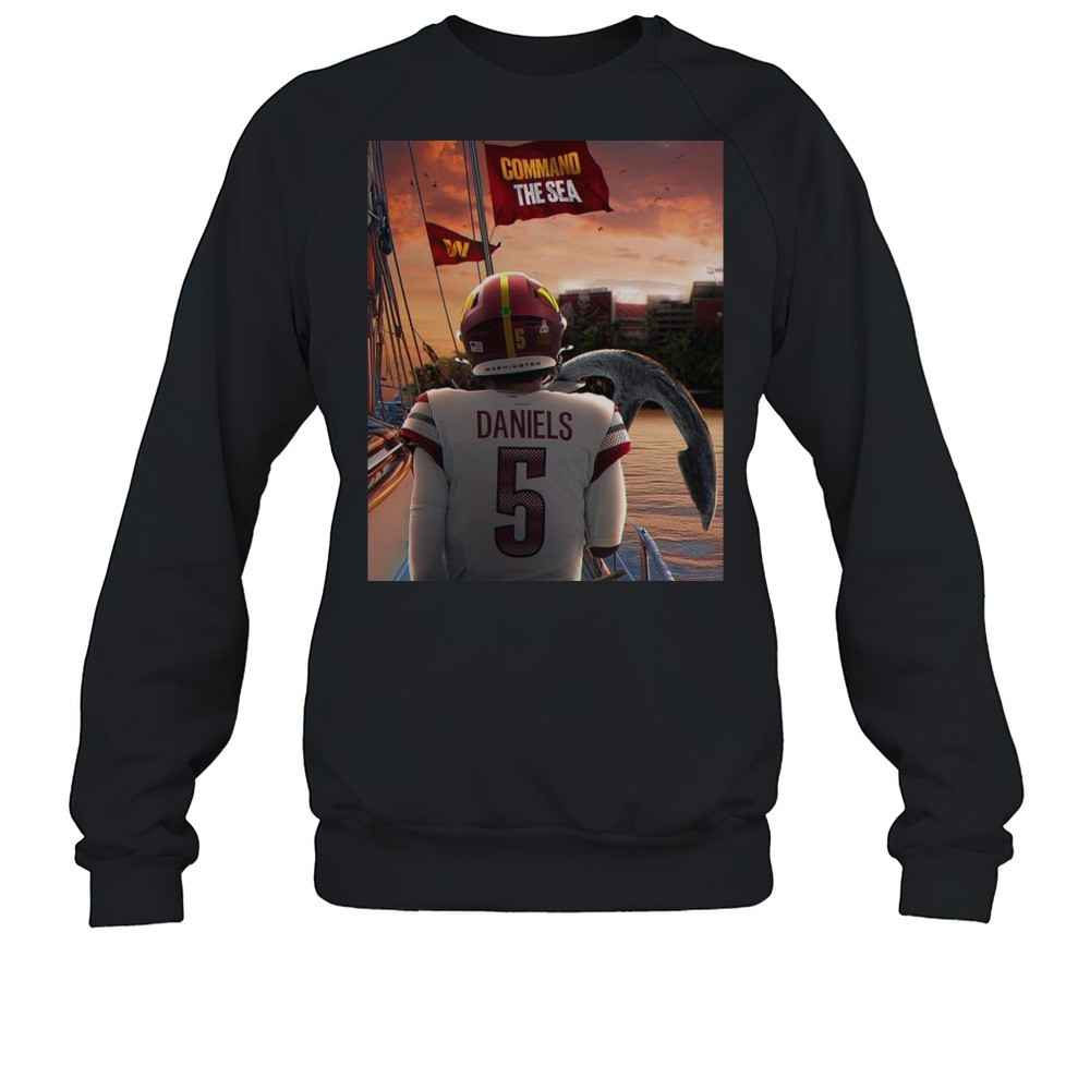 Poster Jayden Daniels Washington Commanders Vs Tampa Bay Buccaneers Command The Sea T-shirt