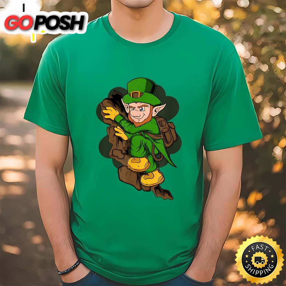 Rock Climber Leprechaun St. Patricks Day Rock Climbing T-Shirt