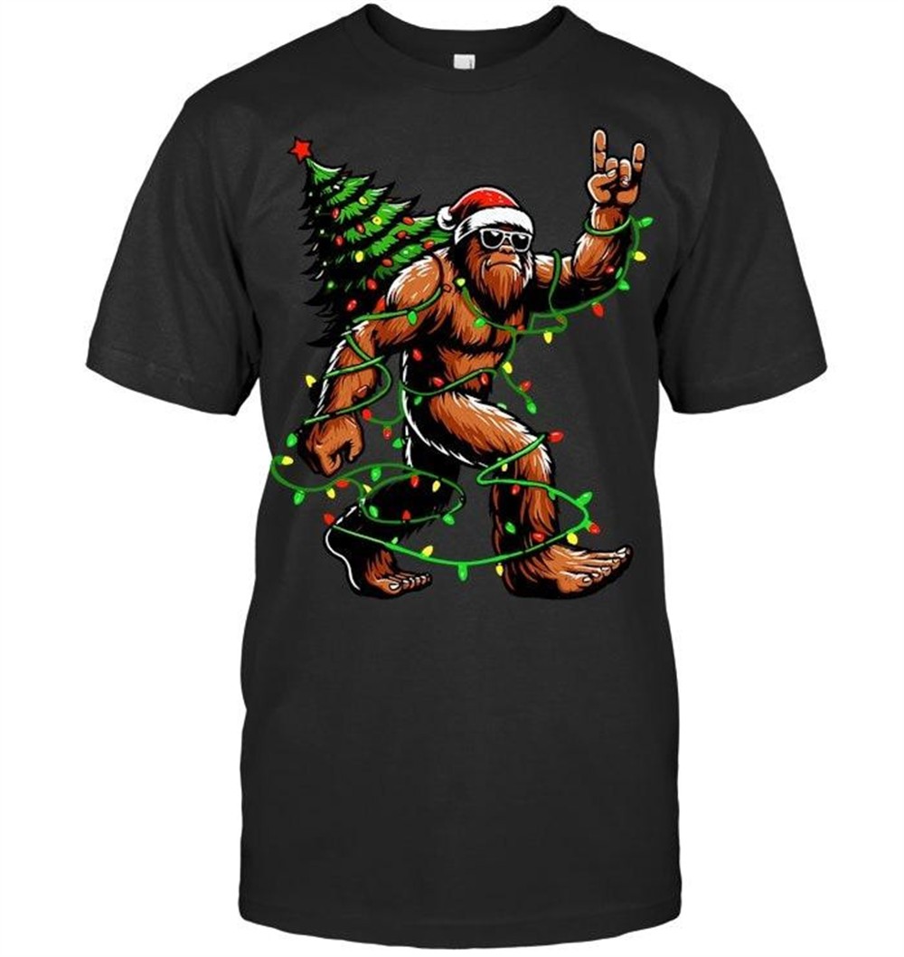 santa-bigfoot-christmas-tree-xmas-lights-funny-sasquatch-t-shirt-va7co4fe Santa Bigfoot Christmas Tree Xmas Lights Funny Sasquatch T Shirt