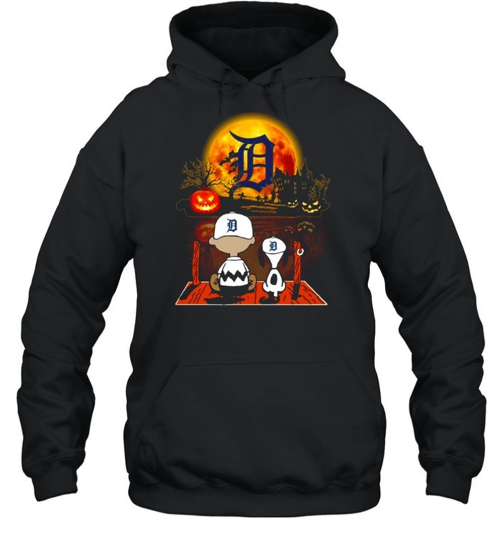 Snoopy and Charlie Brown Pumpkin Detroit Tigers Halloween Moon shirt