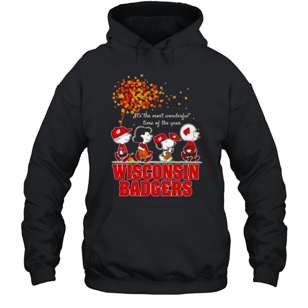 Snoopy And Friends X Wisconsin Badgers Sports Team Its The Most Wonderful Time Of The Year Autumn T-Shirt