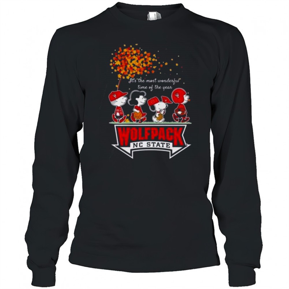 snoopy-and-friends-x-wolfpack-nc-state-sports-team-its-the-most-wonderful-time-o-slsndcbu Snoopy And Friends X Wolfpack NC State Sports Team Its The Most Wonderful Time Of The Year Autumn T-Shirt