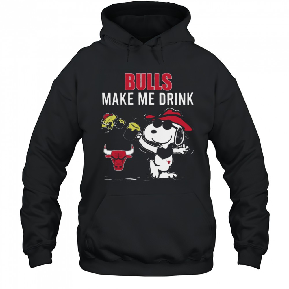 Snoopy And Woodstock Chicago Bulls Make Me Drink T Shirt