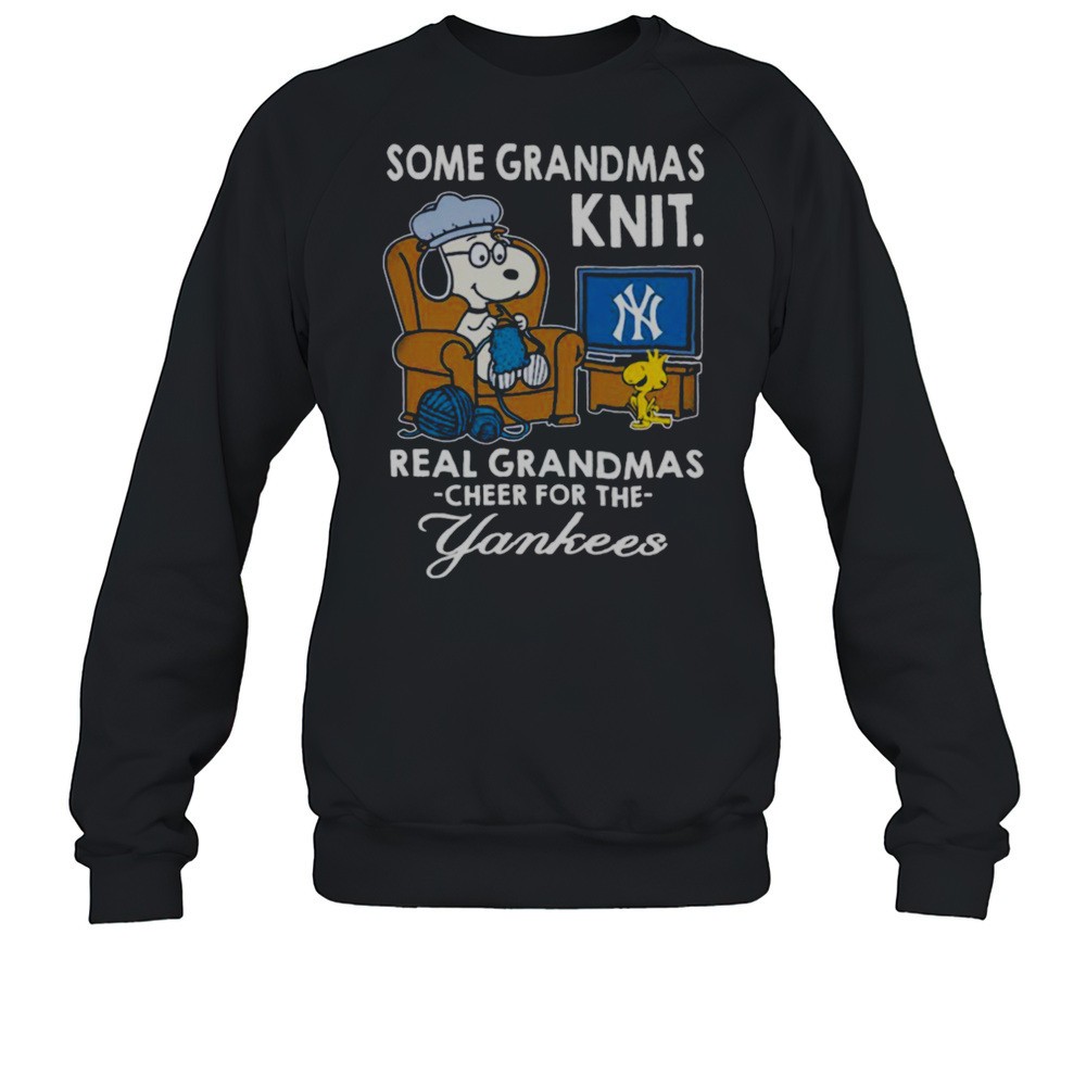 Snoopy And Woodstock Some Grandmas Knit Real Grandmas Cheer For The New York Yankees Sofa TV T Shirts