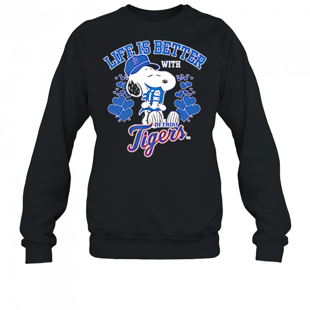 snoopy-life-is-better-with-tigers-shirt-9xb7jk6w Snoopy Life is better with Tigers shirt
