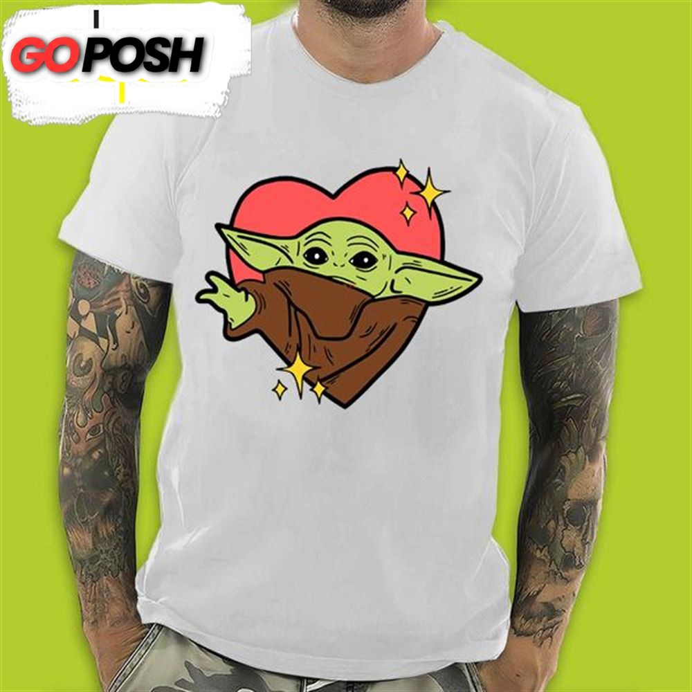 Star War Baby Yoda With Heart In Valentines Day T-Shirt
