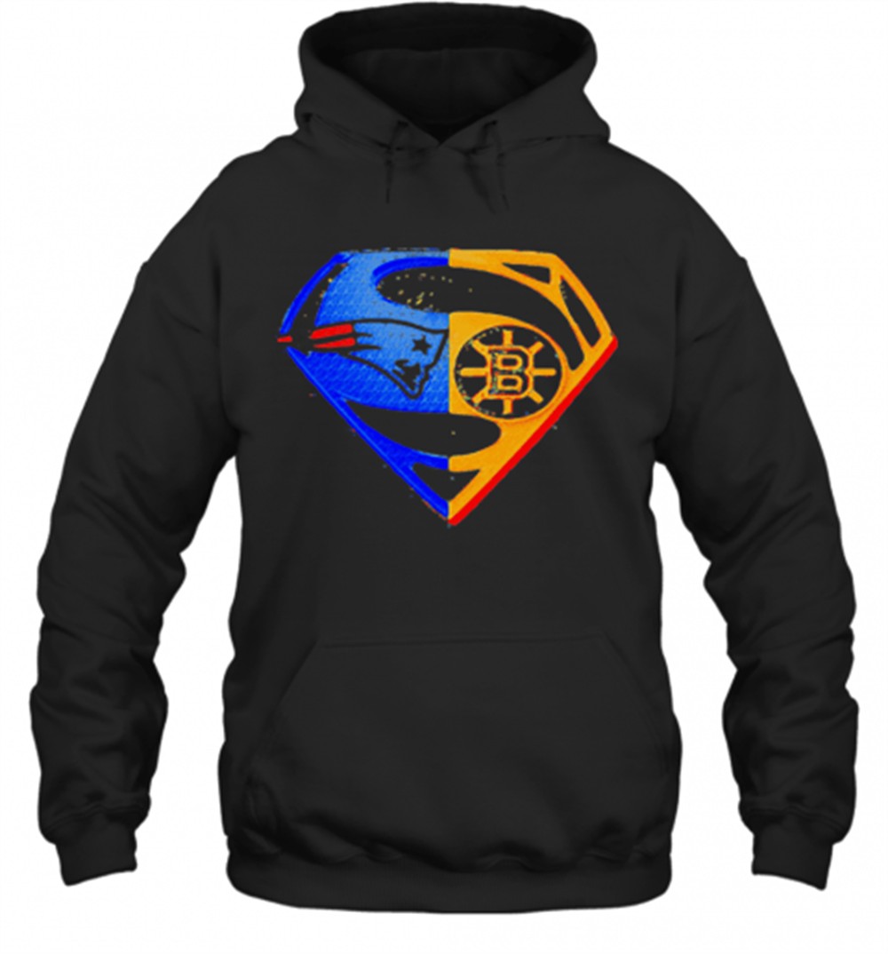 Superhero New England Patriots And Boston Bruins Diamond American Flag Independence Day T-Shirt