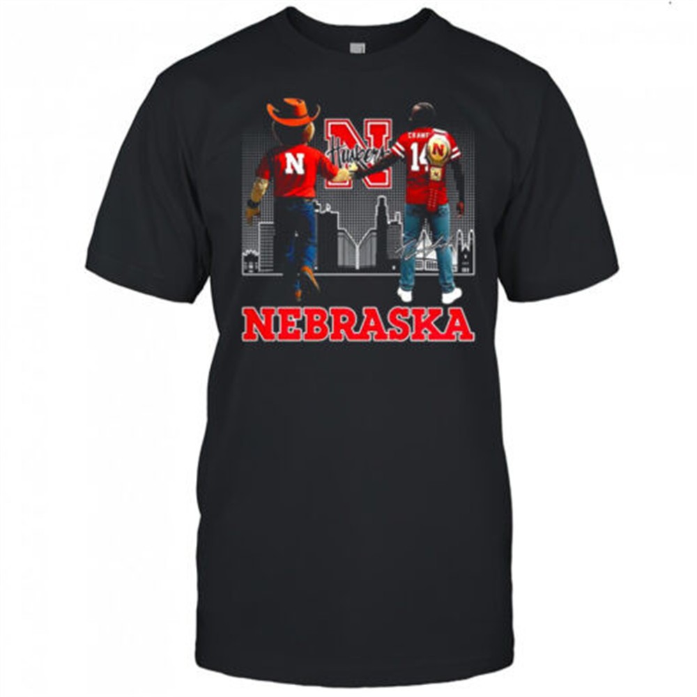 terence-crawford-and-herbie-husker-nebraska-cornhuskers-football-skyline-signatu-z3e84h5s Terence Crawford and Herbie Husker Nebraska Cornhuskers football skyline signature shirt
