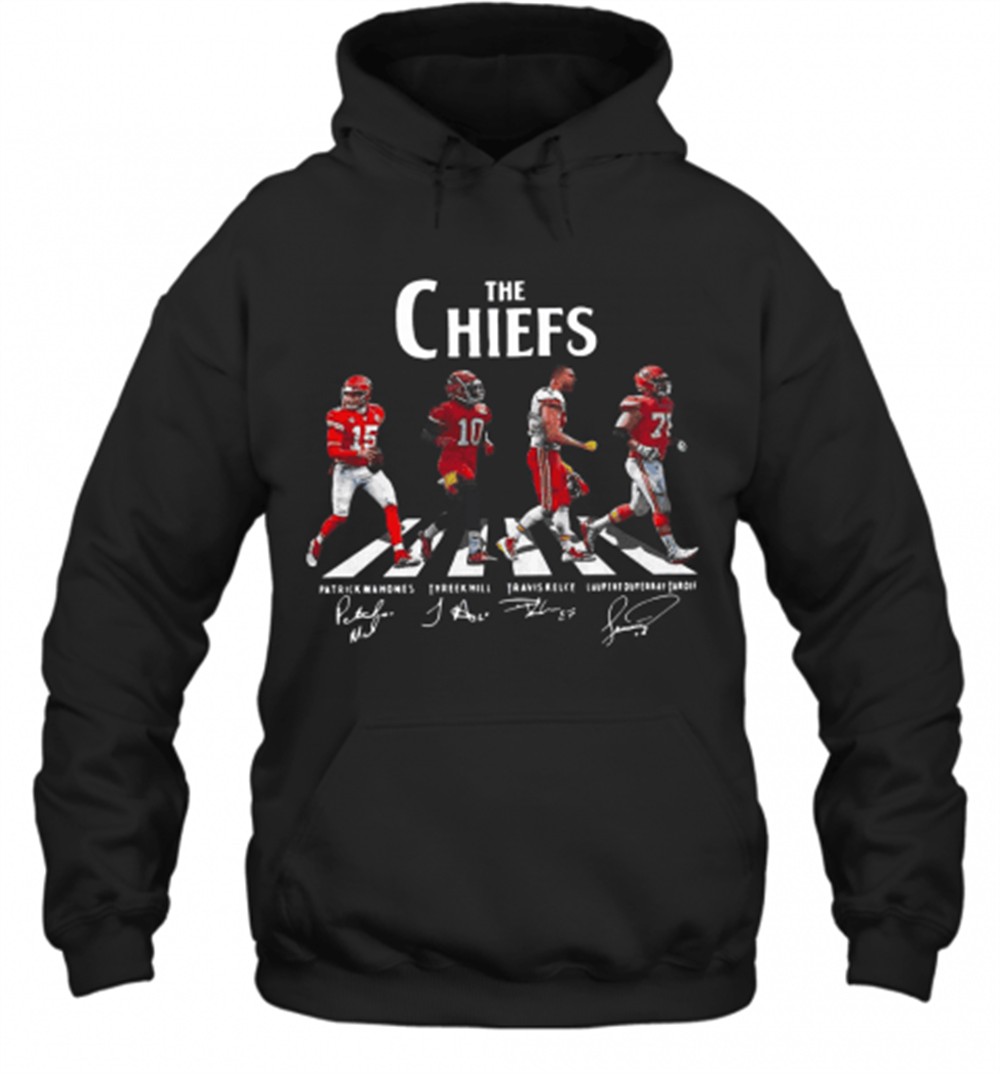 The Chiefs Patrick Mahomes Tyreek Hill Travis Kelce Laurent Duyearay Tardif T-Shirt
