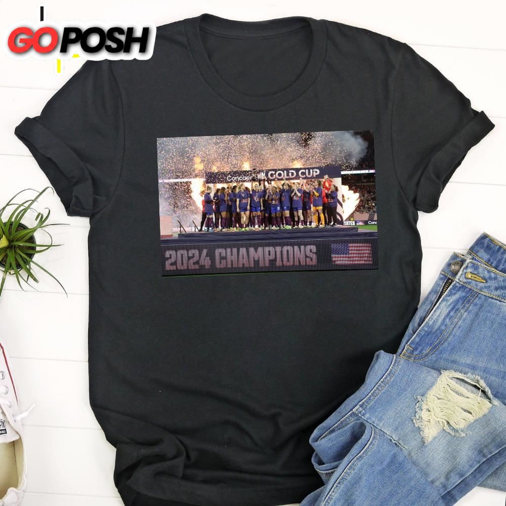 USA 2025 Concacaf W Gold Cup Champions USWNT Players Lifting Gold Cup T-shirt