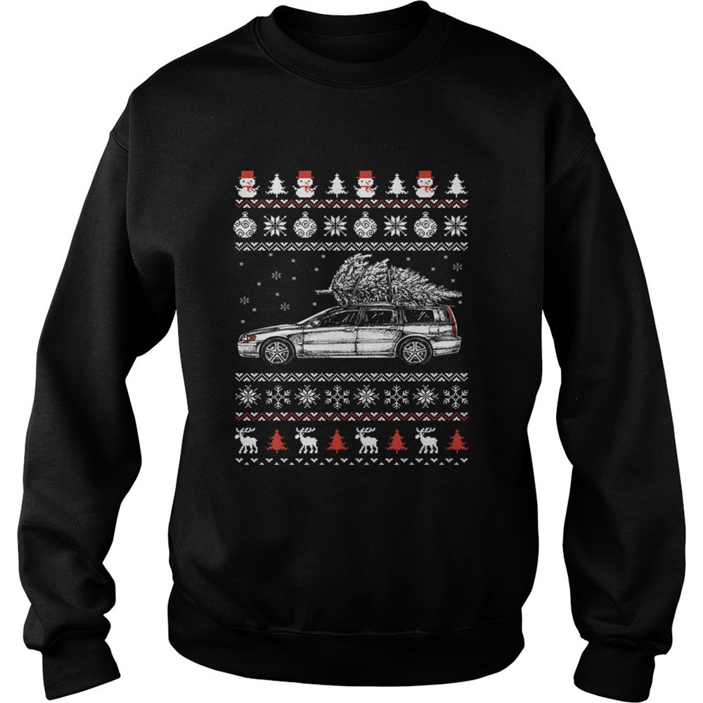 Volvo V70 Brings ugly Christmas sweater