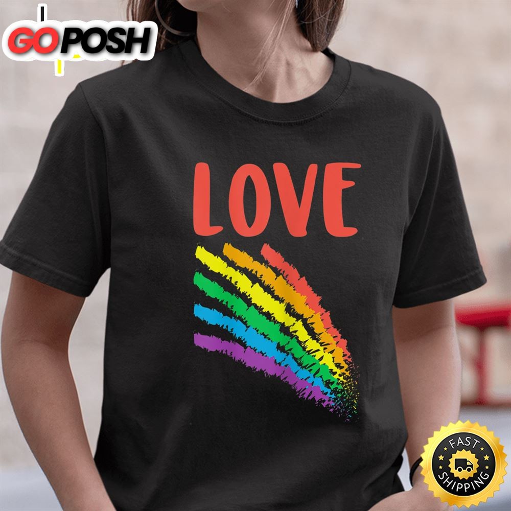 Womens Valentines Day Shirt LGBT Love Shirt Cute Valentines Day T-shirt
