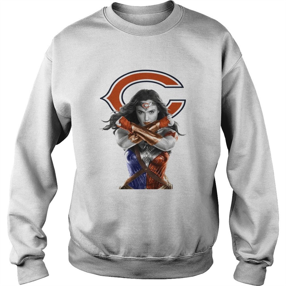Wonder Woman and Chicago Bears shirt